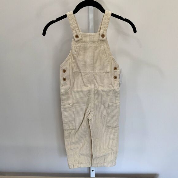 NWT!! 4T - Cream Corduroy Jumper/Overalls with Pockets Unisex - Picture 5 of 6